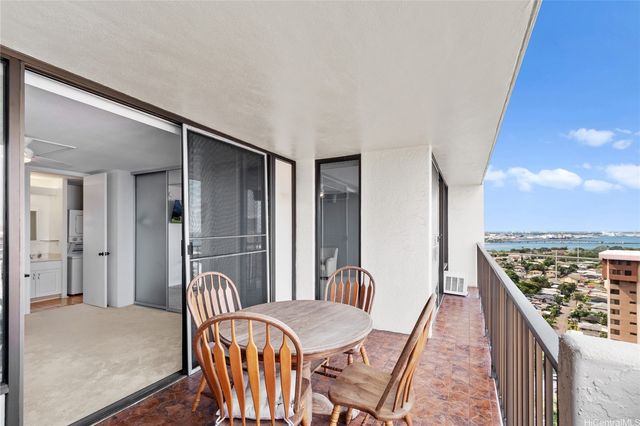 98-500 Koauka Loop 22M, Aiea, HI 96701