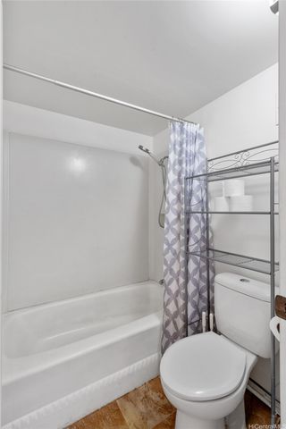 98-500 Koauka Loop 22M, Aiea, HI 96701