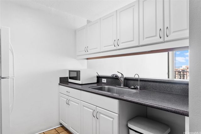 98-500 Koauka Loop 22M, Aiea, HI 96701