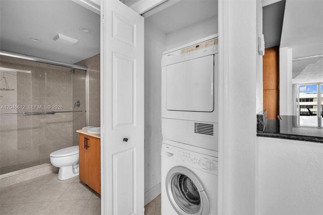 10350 W Bay Harbor Dr 8F, Bay Harbor Islands, FL 33154