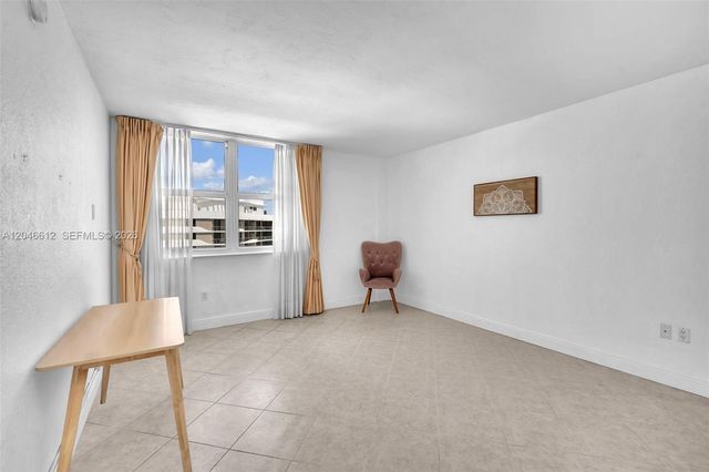10350 W Bay Harbor Dr 8F, Bay Harbor Islands, FL 33154