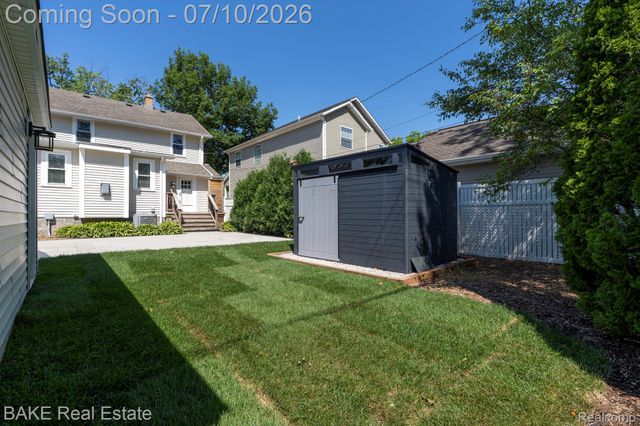 610 Blunk Street, Plymouth, MI 48170