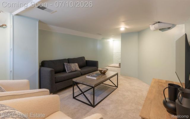 610 Blunk Street, Plymouth, MI 48170
