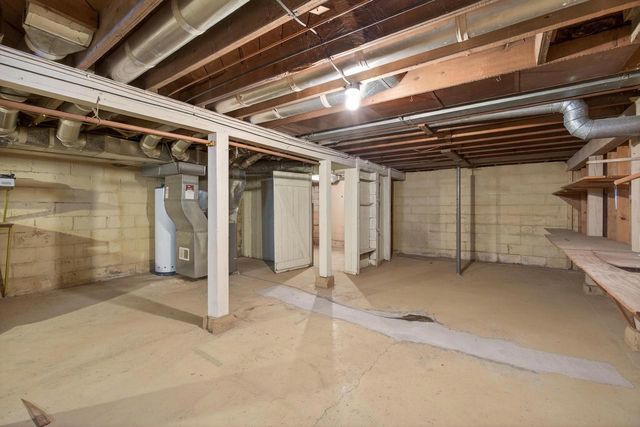 1631 OAK STREET, Wisconsin Rapids, WI 54494