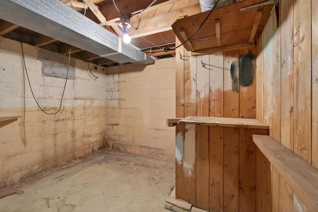 1631 OAK STREET, Wisconsin Rapids, WI 54494