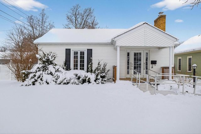 1631 OAK STREET, Wisconsin Rapids, WI 54494