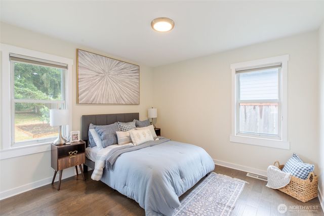 1420 S 129th Street, Burien, WA 98168