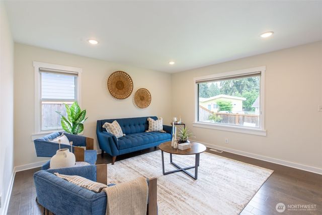 1420 S 129th Street, Burien, WA 98168