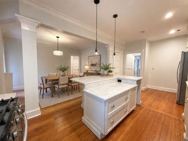 6 Strathmore Rd 2A, Brookline, MA 02445