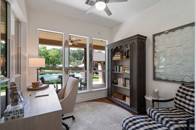 6506 Colonial Drive, Granbury, TX 76049