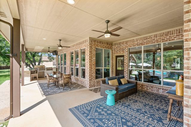 6506 Colonial Drive, Granbury, TX 76049