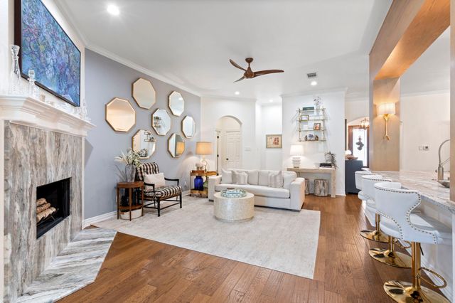 6506 Colonial Drive, Granbury, TX 76049