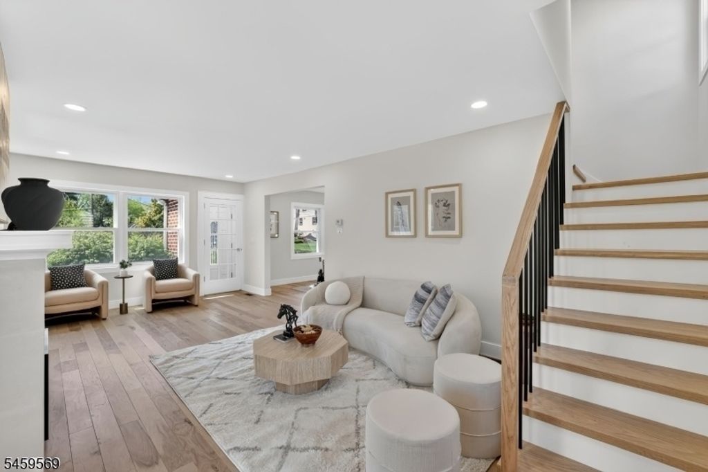 909 Ridgewood Rd, Millburn Twp., NJ 07041 — photo 5