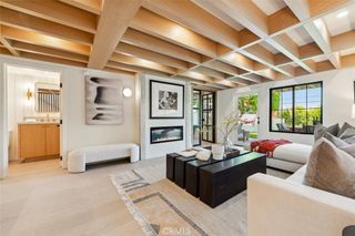 13817 Valley Vista Blvd, Sherman Oaks, CA 91423