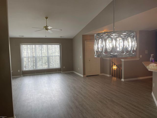 43790 Rushcliffe Drive, Sterling Heights, MI 48313