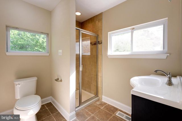 214 HIGHLAND AVE, Downingtown, PA 19335