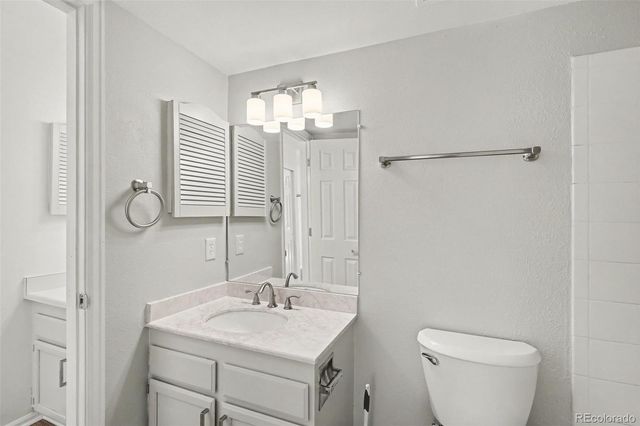 4310 S Andes Way 203, Aurora, CO 80015