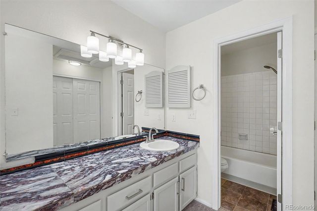 4310 S Andes Way 203, Aurora, CO 80015