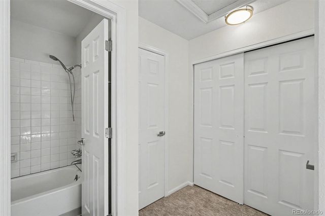 4310 S Andes Way 203, Aurora, CO 80015