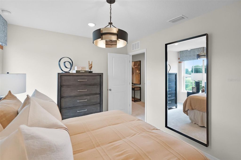 Image 20 of property listing at 1124 CYPRESS ELM DRIVE, Deland, FL 32720