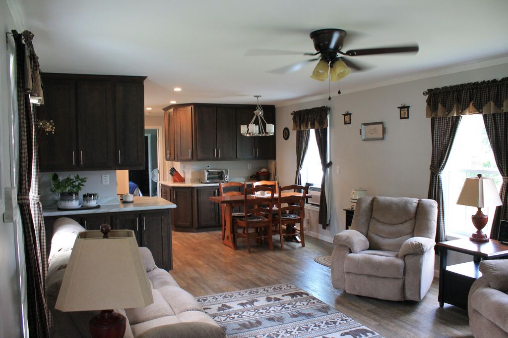 7 Arrowhead Drive, Lisbon, ME 04250 — photo 5
