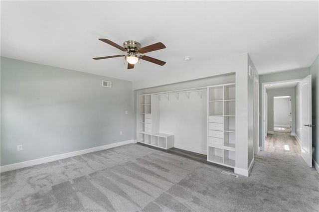 1305 S 80th Street, Kansas City, KS 66111