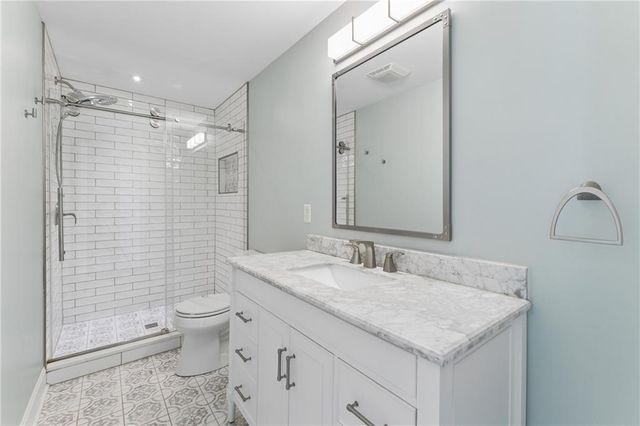 1305 S 80th Street, Kansas City, KS 66111