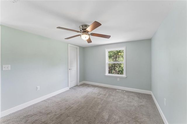 1305 S 80th Street, Kansas City, KS 66111