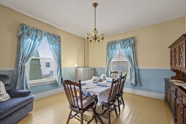 34 Goodrich St, North Adams, MA 01247