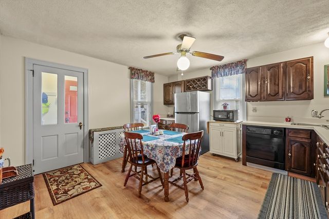 34 Goodrich St, North Adams, MA 01247