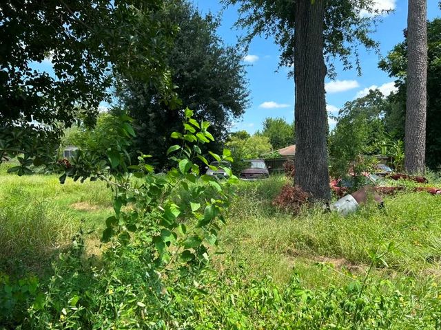 16019 Avenue C, Channelview, TX 77530