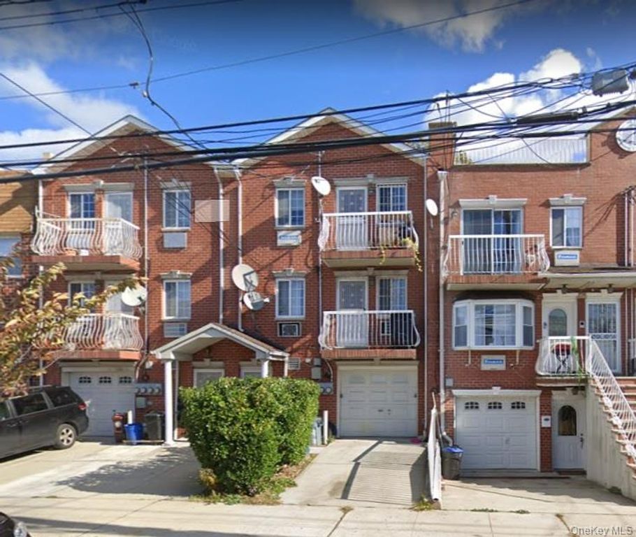 22-11 119th Street 2, College Point, NY 11356