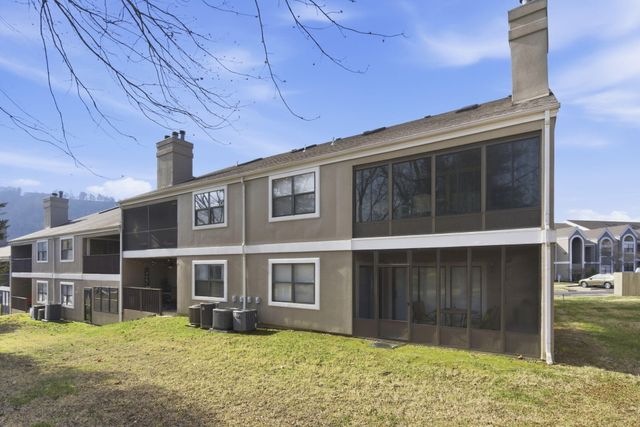 305 Wimbledon Drive 2, Branson, MO 65616