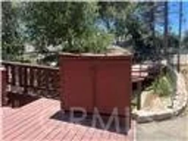 385 Wylerhorn, Crestline, CA 92325