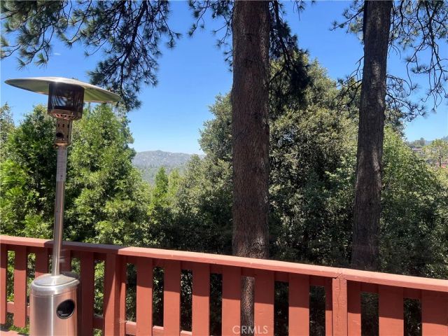 385 Wylerhorn, Crestline, CA 92325
