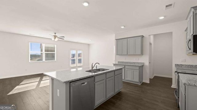 162 Aster Avenue, Locust Grove, GA 30248