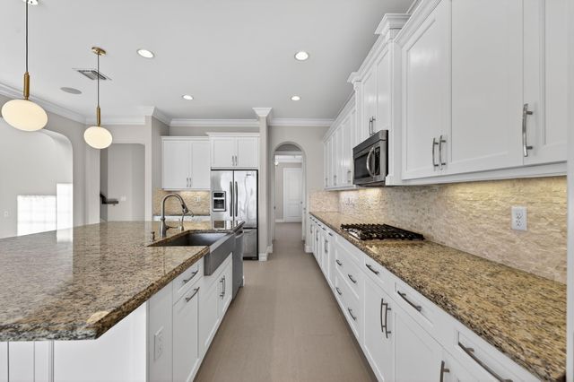 8520 Watercrest Circle W, Parkland, FL 33076