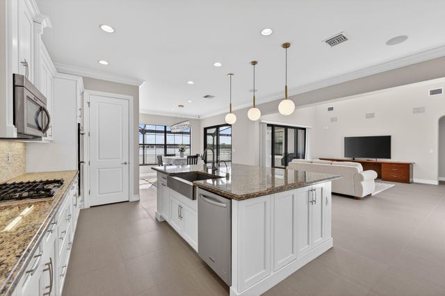 8520 Watercrest Circle W, Parkland, FL 33076