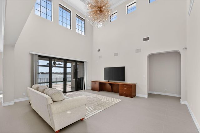 8520 Watercrest Circle W, Parkland, FL 33076