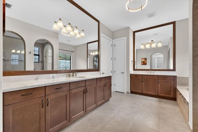 8520 Watercrest Circle W, Parkland, FL 33076