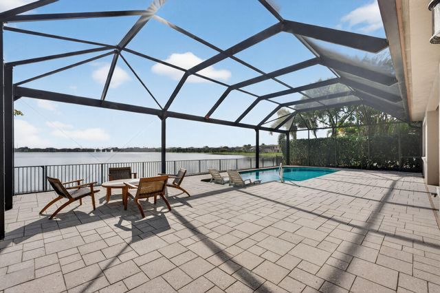 8520 Watercrest Circle W, Parkland, FL 33076