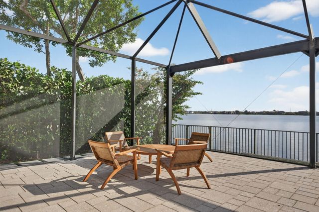 8520 Watercrest Circle W, Parkland, FL 33076