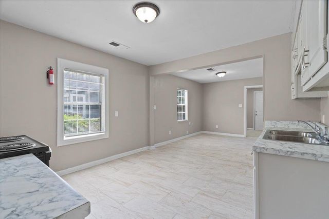 3767 MANDALAY DR, Memphis, TN 38111