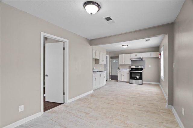 3767 MANDALAY DR, Memphis, TN 38111