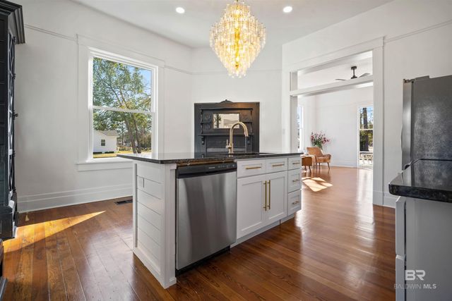 1902 Calmes Street, Mobile, AL 36606