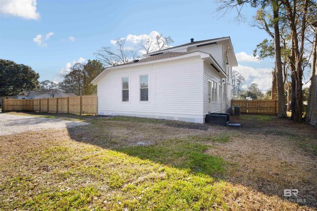 1902 Calmes Street, Mobile, AL 36606