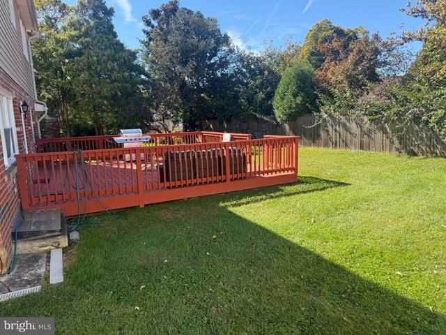9658 SANDANNE RD, Philadelphia, PA 19115