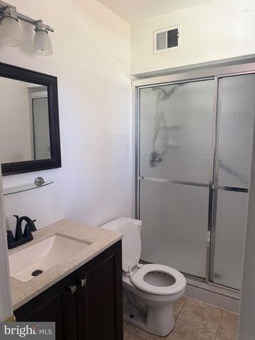 9658 SANDANNE RD, Philadelphia, PA 19115