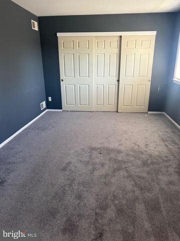 9658 SANDANNE RD, Philadelphia, PA 19115