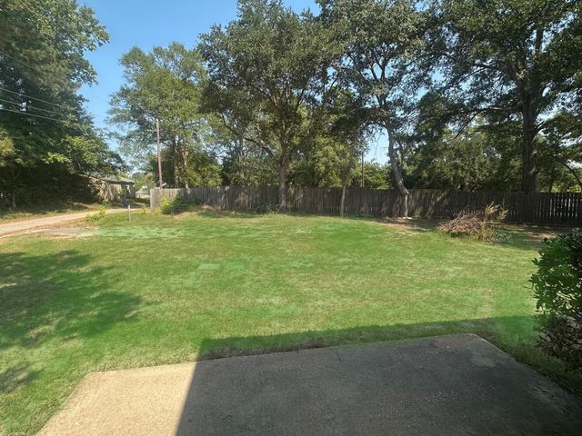 142 Rowe Lane, Moscow, TX 75960